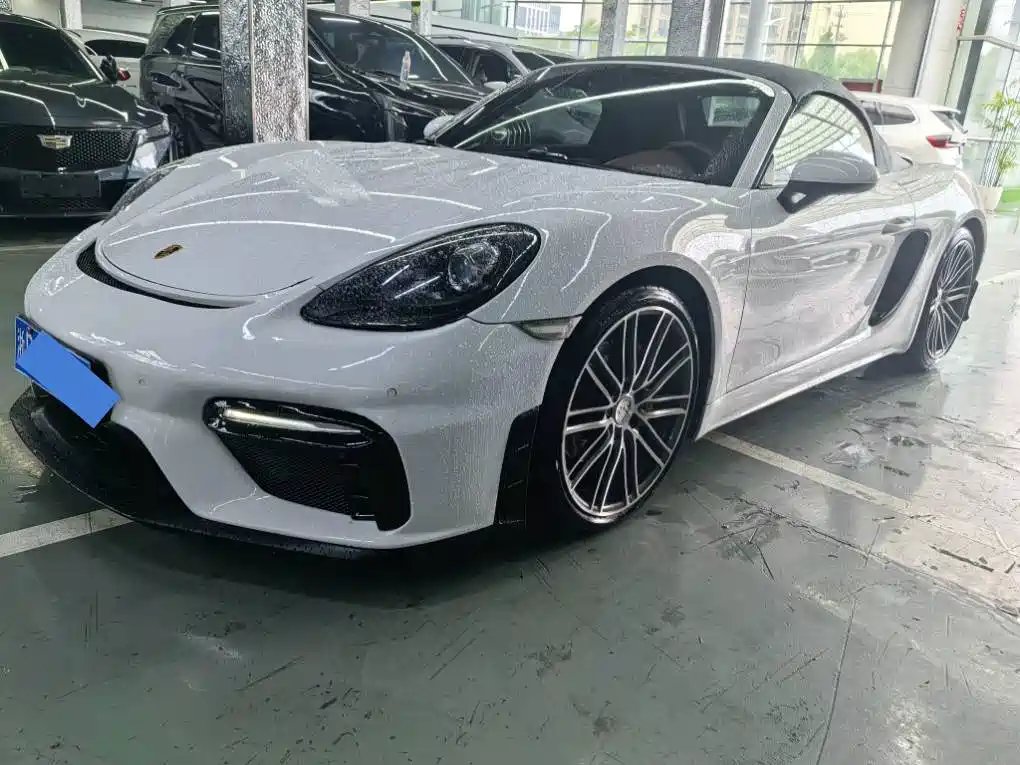 Porsche 718 2019 — фото 1 из 5