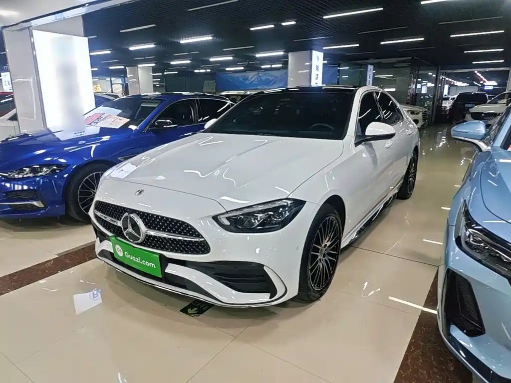 Mercedes-Benz C-Class 2024 — фото 1 из 5
