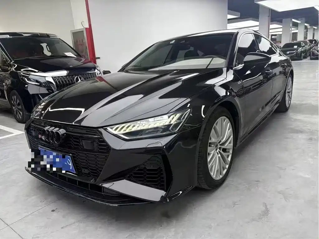 Audi A7 2021 — фото 1 из 5