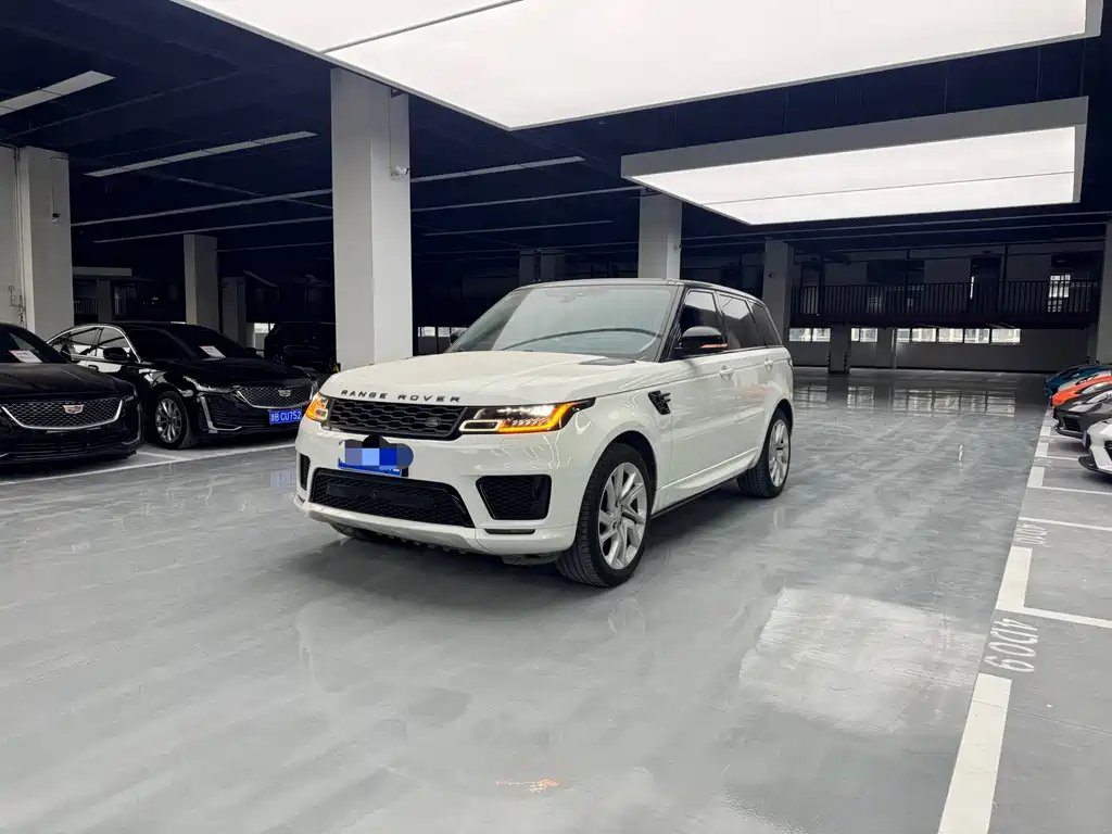 Land Rover Sport 2017 — фото 1 из 5