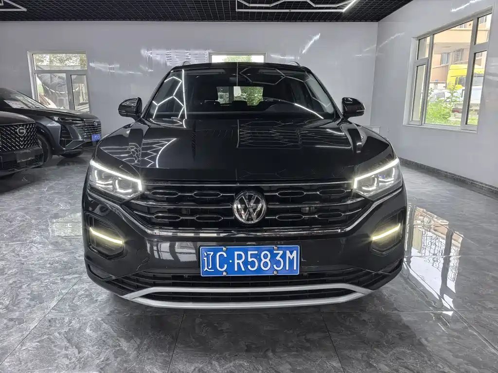 Volkswagen Tayron 2022 — фото 1 из 5