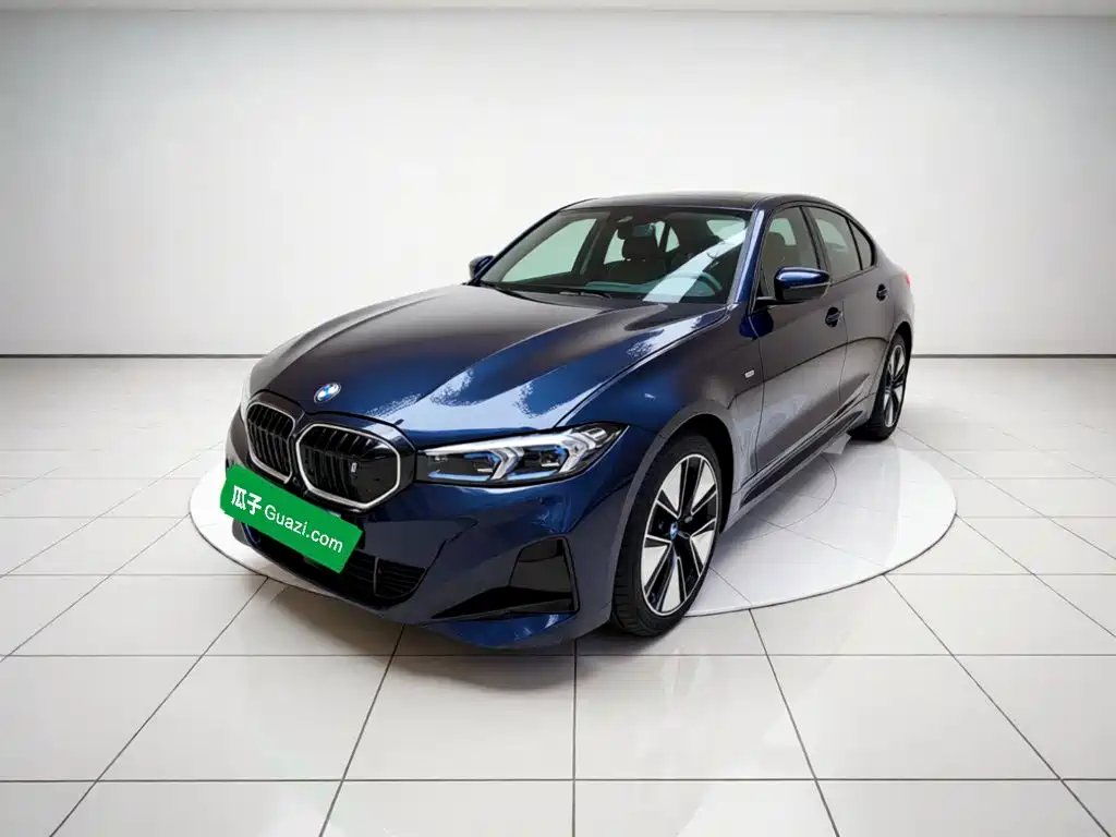 BMW i3 2024 — фото 1 из 5