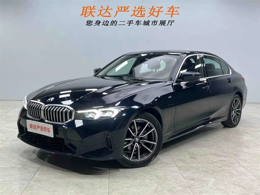 BMW 3 Series 2024 — фото 1 из 5