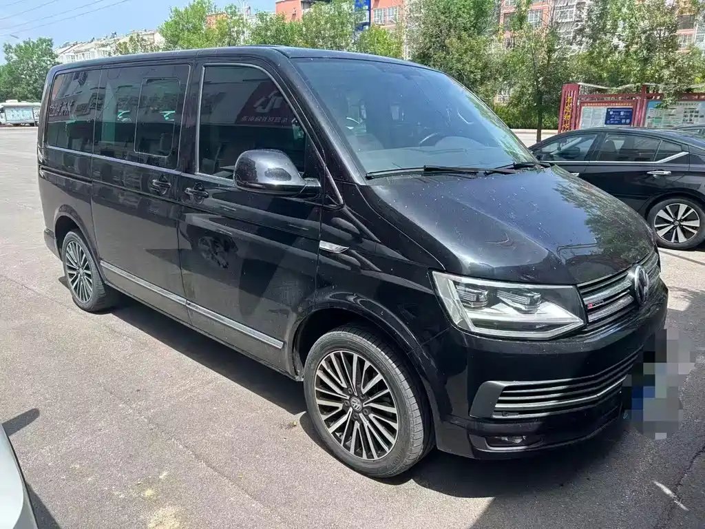 Volkswagen Multivan 2020 — фото 1 из 4