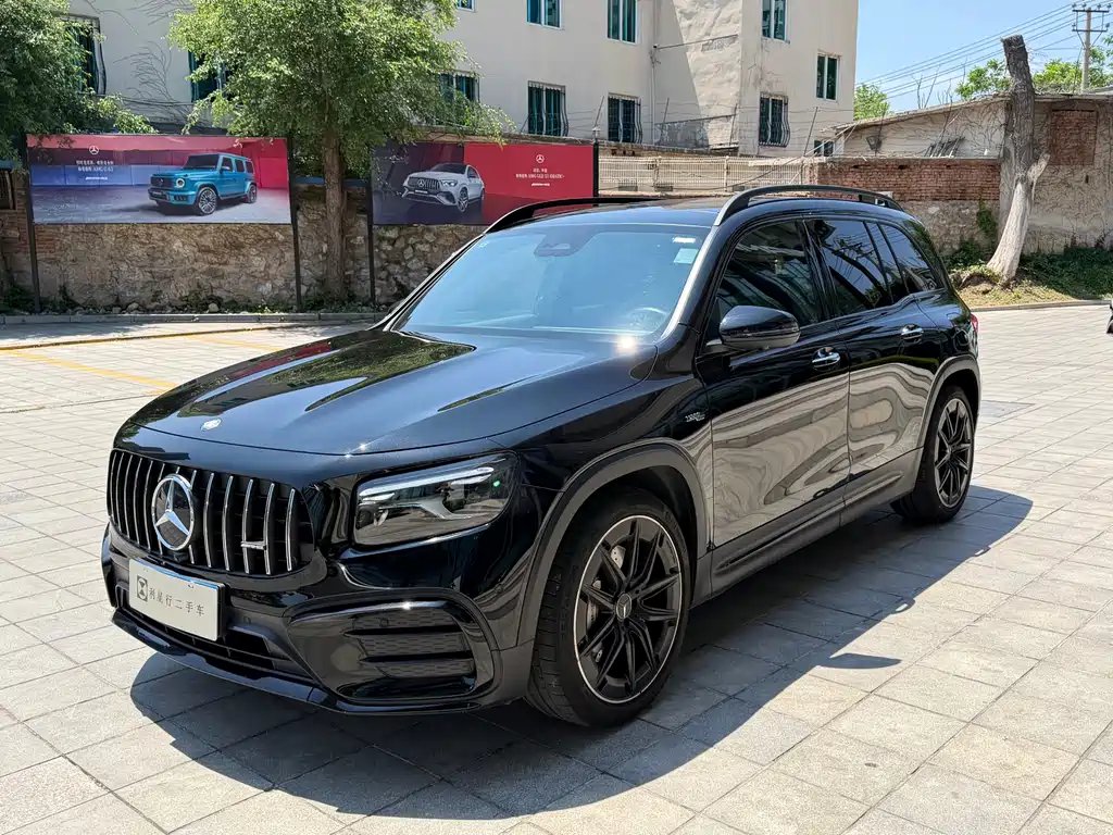 Mercedes-Benz GLB AMG 2025 — фото 1 из 5