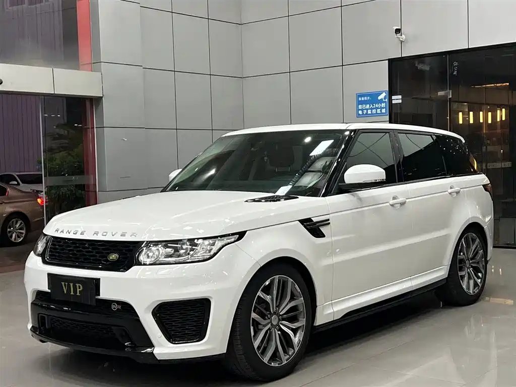 Land Rover Sport 2017 — фото 1 из 5