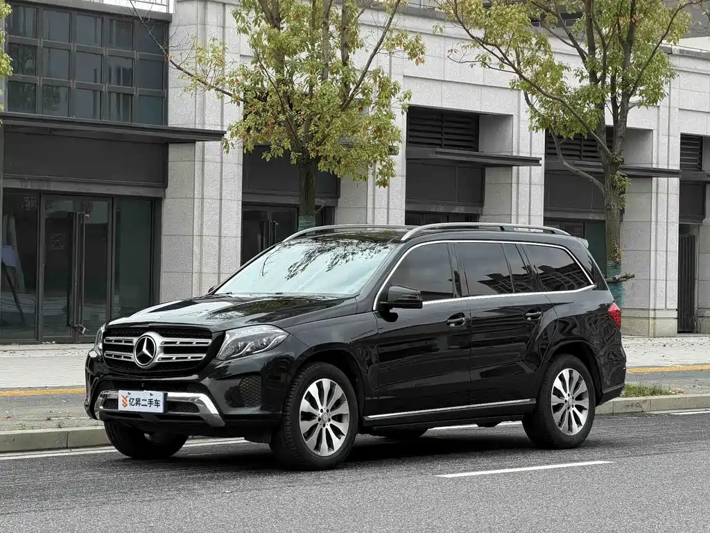 Mercedes-Benz GLS 2017 — фото 1 из 5