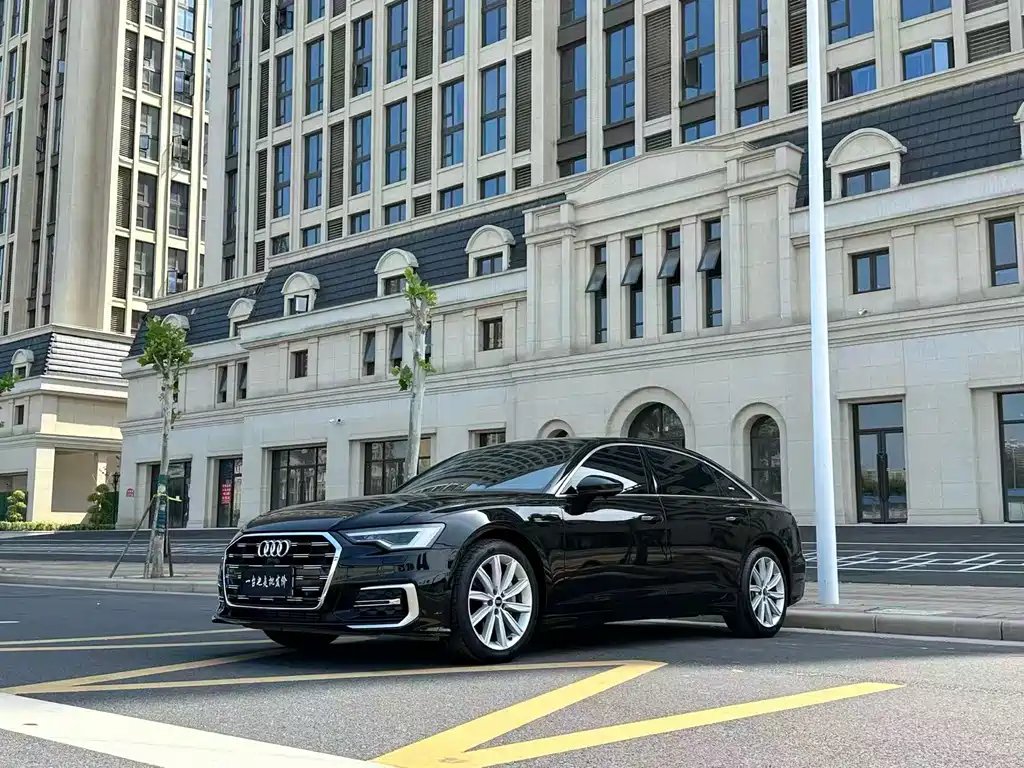 Audi A6L 2025 — фото 1 из 5