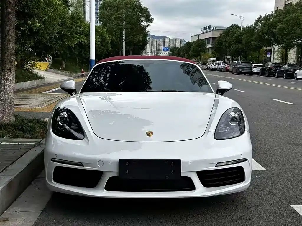 Porsche 718 2018 — фото 1 из 5