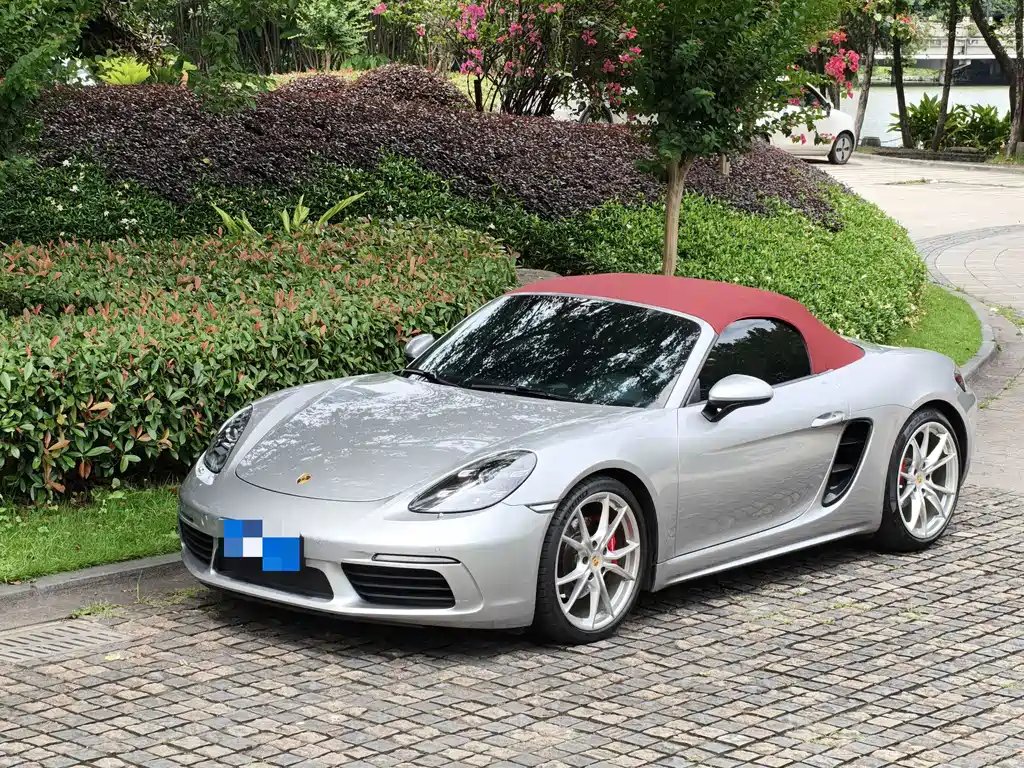 Porsche 718 2018 — фото 1 из 5
