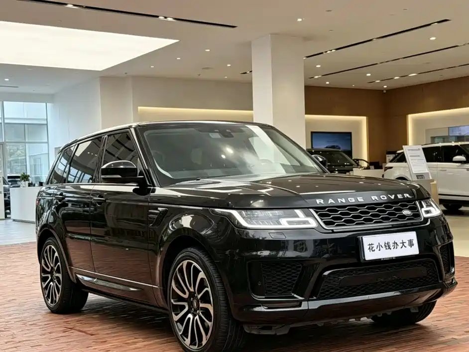 Land Rover Sport 2019 — фото 1 из 5
