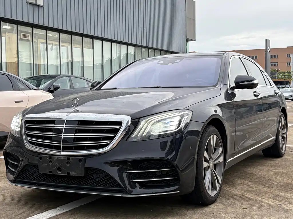 Mercedes-Benz S-Class 2015 — фото 1 из 5