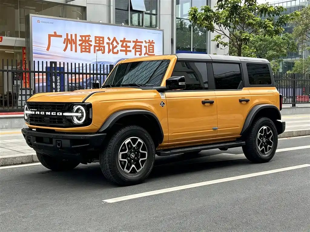 Ford Bronco 2025 — фото 1 из 5