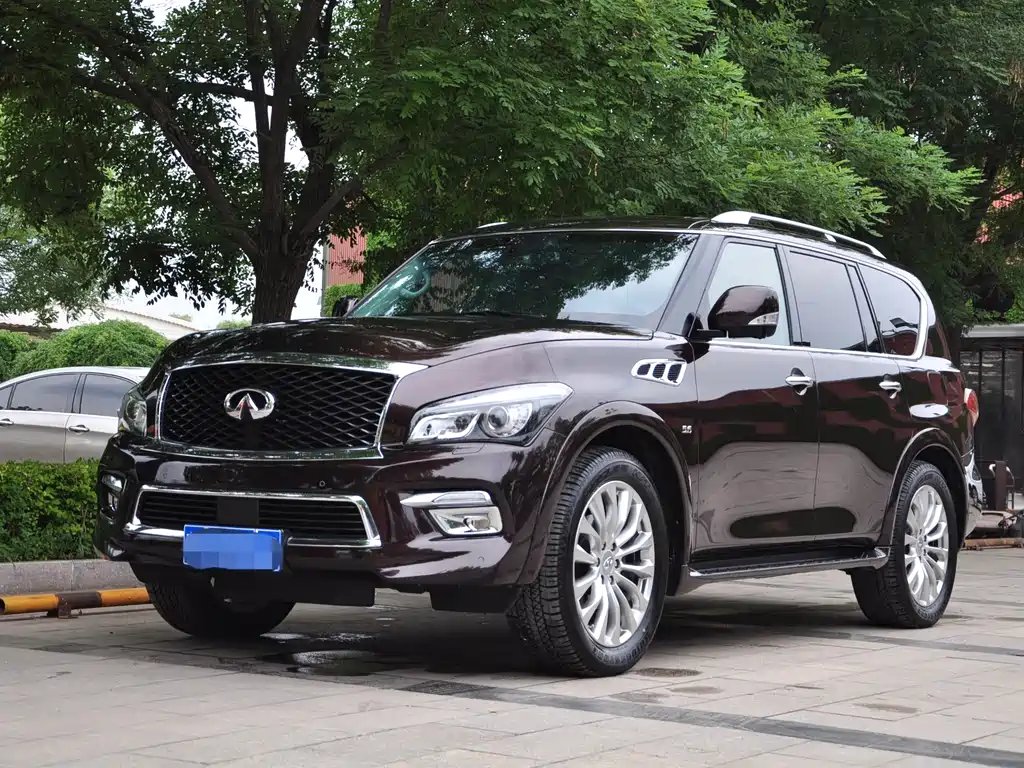 Infiniti QX80 2016 — фото 1 из 5