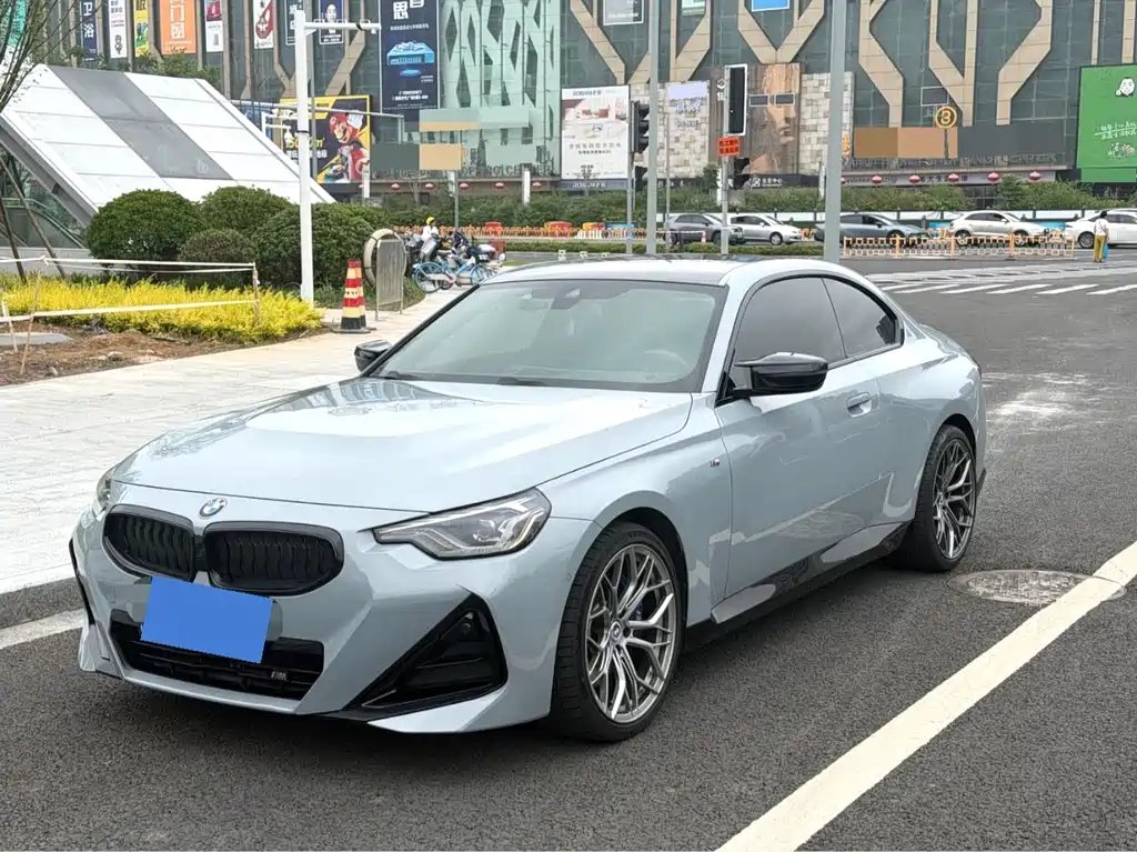 BMW M240i 2023 — фото 1 из 5