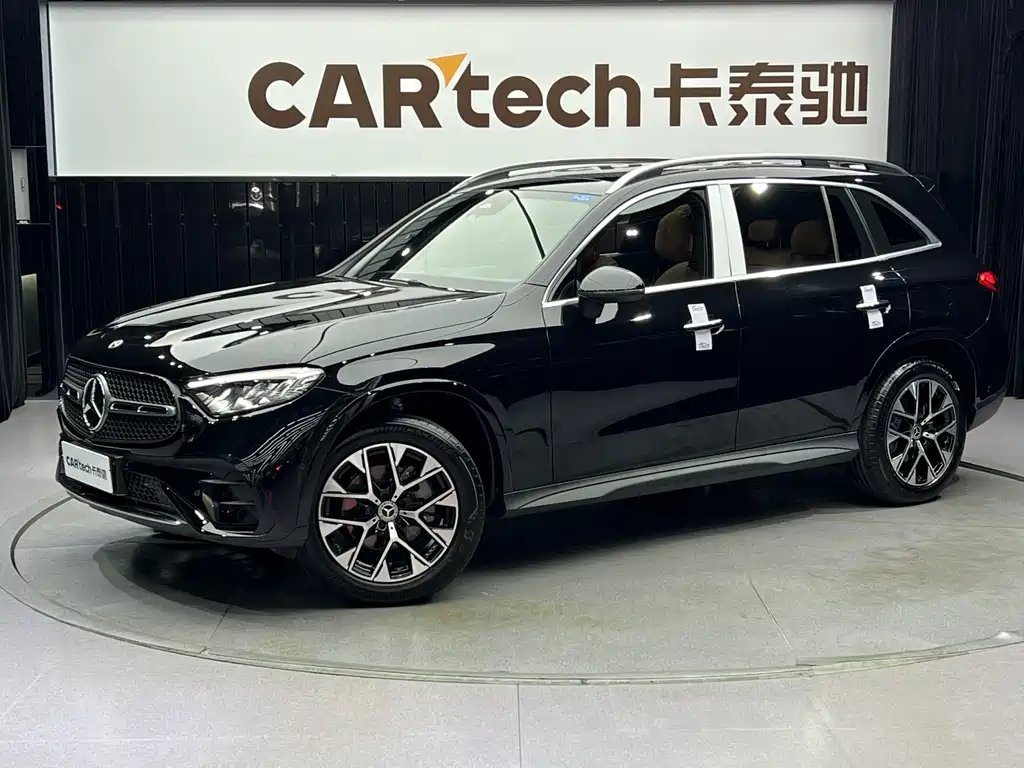 Mercedes-Benz GLC 2024 — фото 1 из 5