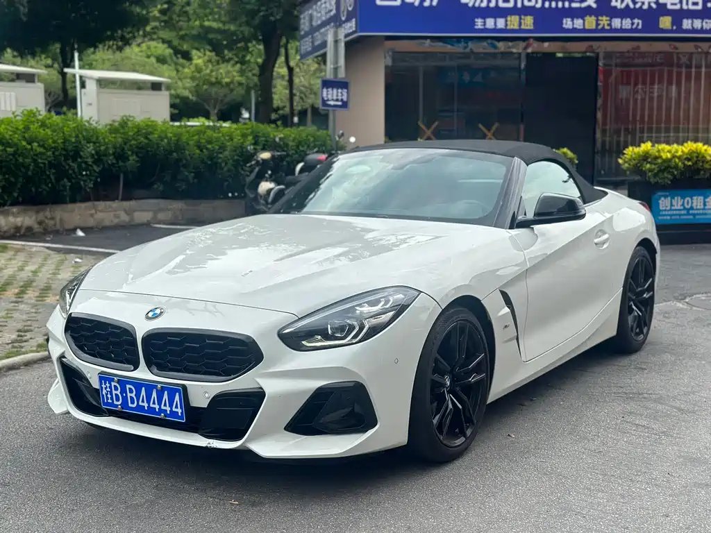 BMW Z4 2023 — фото 1 из 5