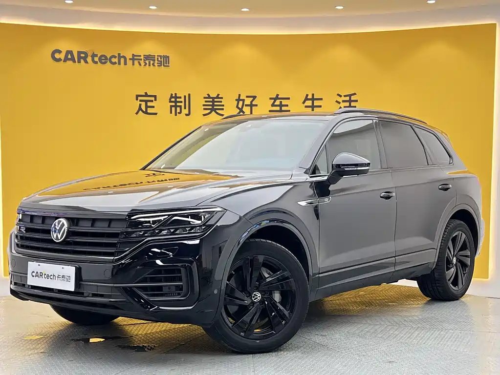 Volkswagen Touareg 2022 — фото 1 из 5