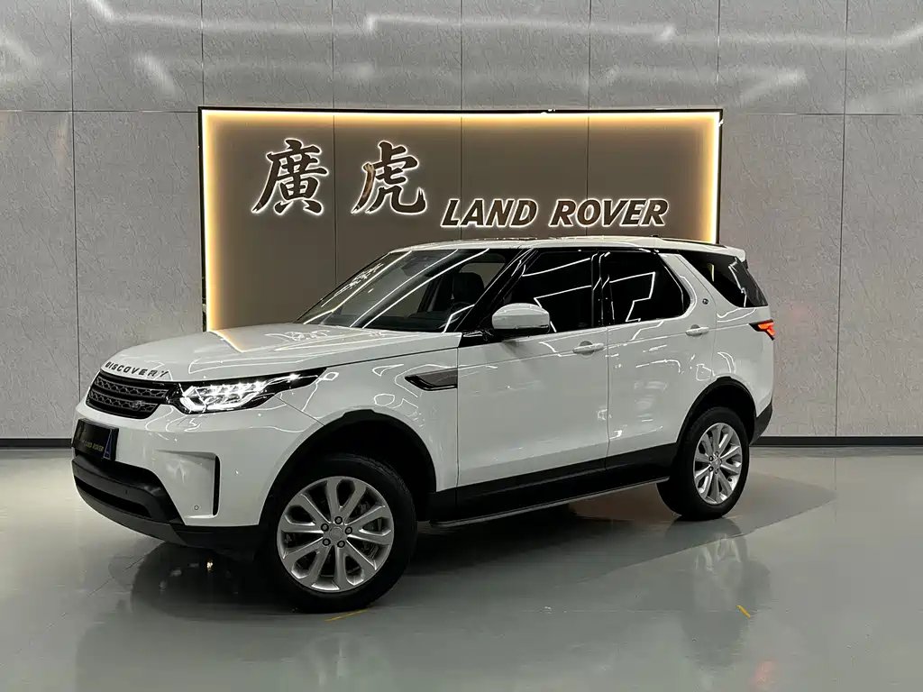 Land Rover Discovery 2019 — фото 1 из 5