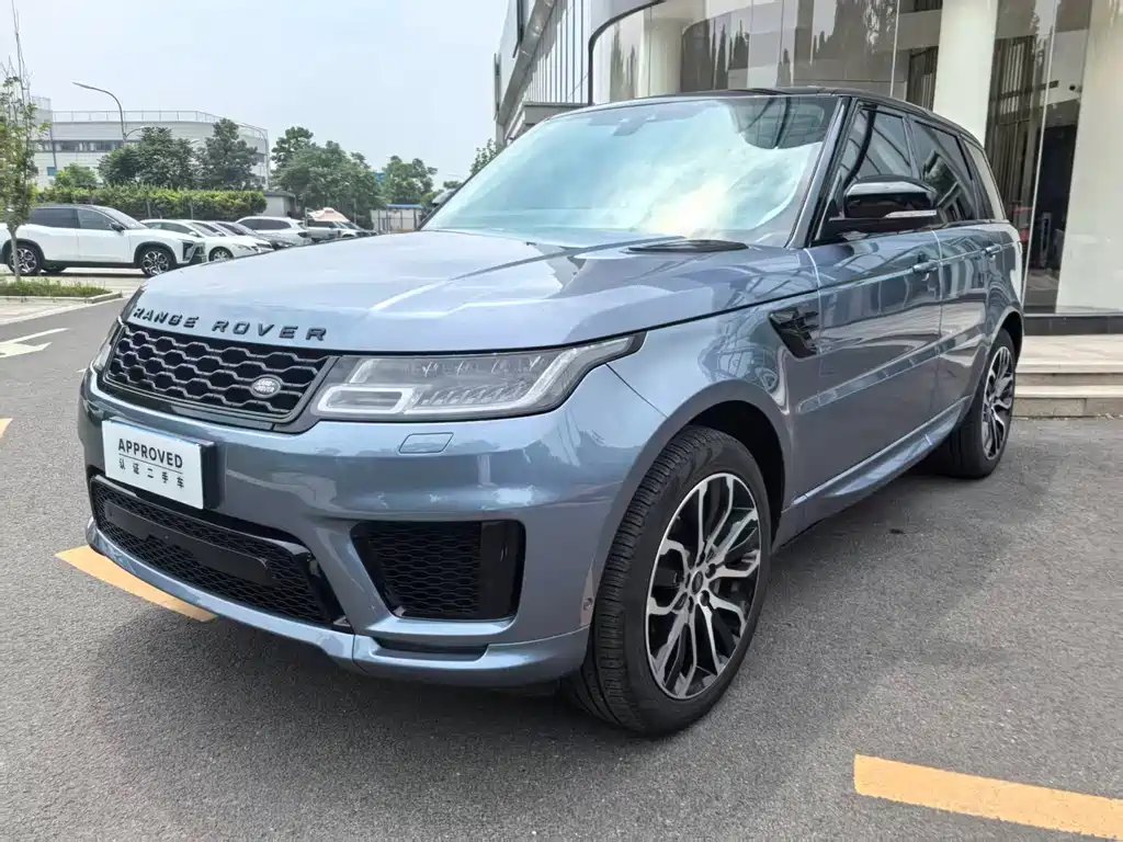 Land Rover Sport 2020 — фото 1 из 5