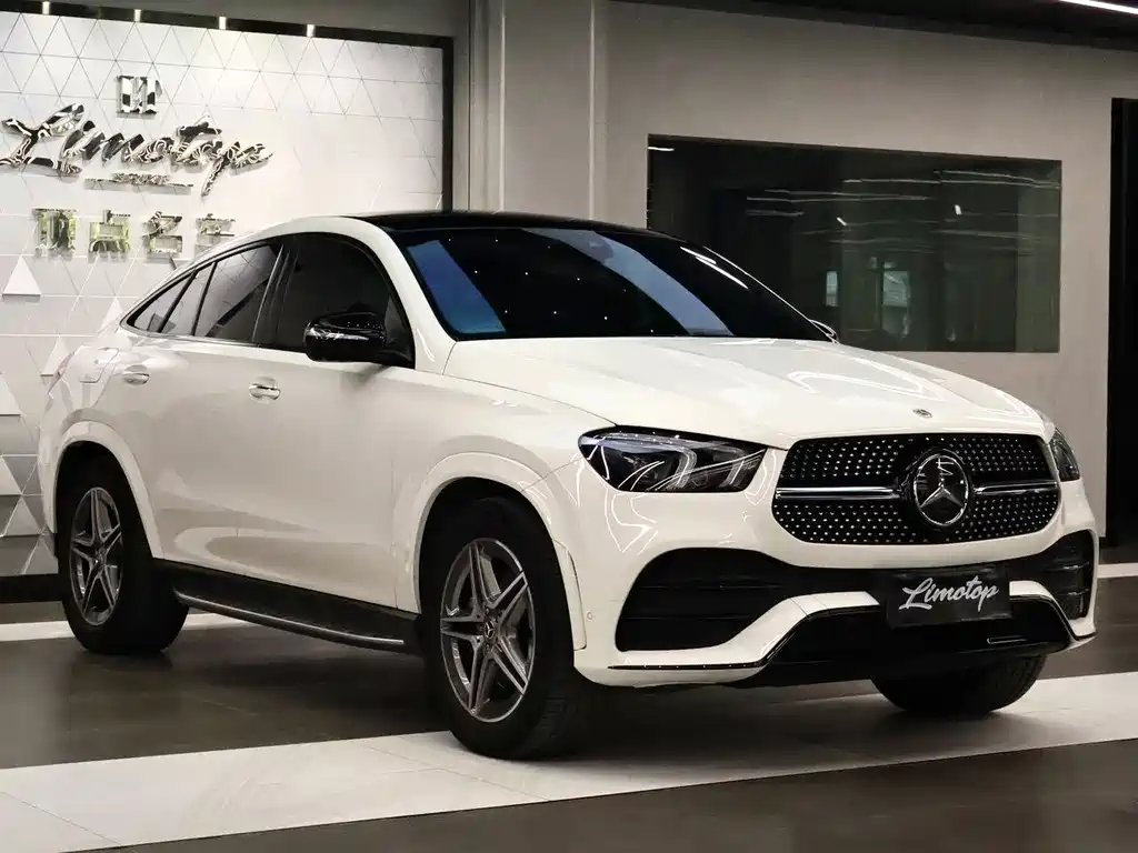 Mercedes-Benz GLE Coupe 2021 — фото 1 из 5