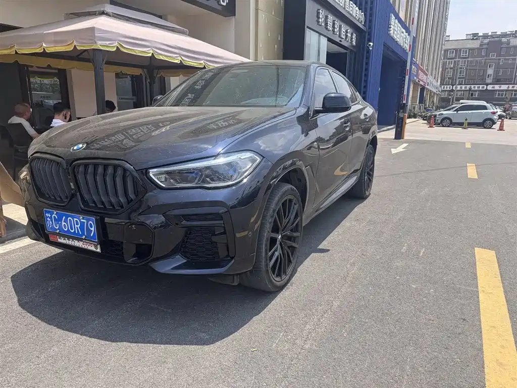 BMW X6 2023 — фото 1 из 5