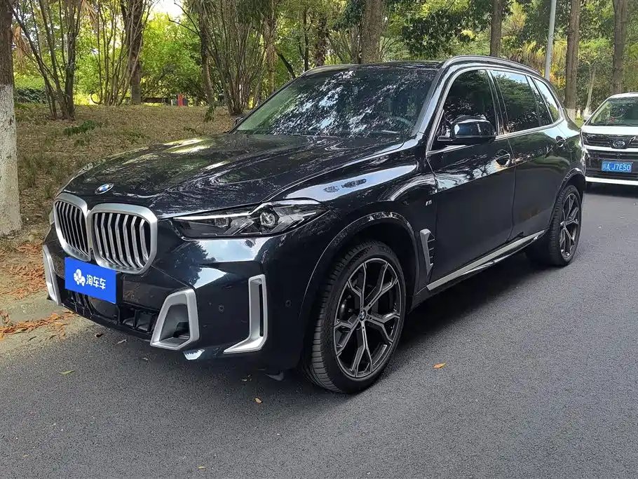 BMW X5 2025 — фото 1 из 5