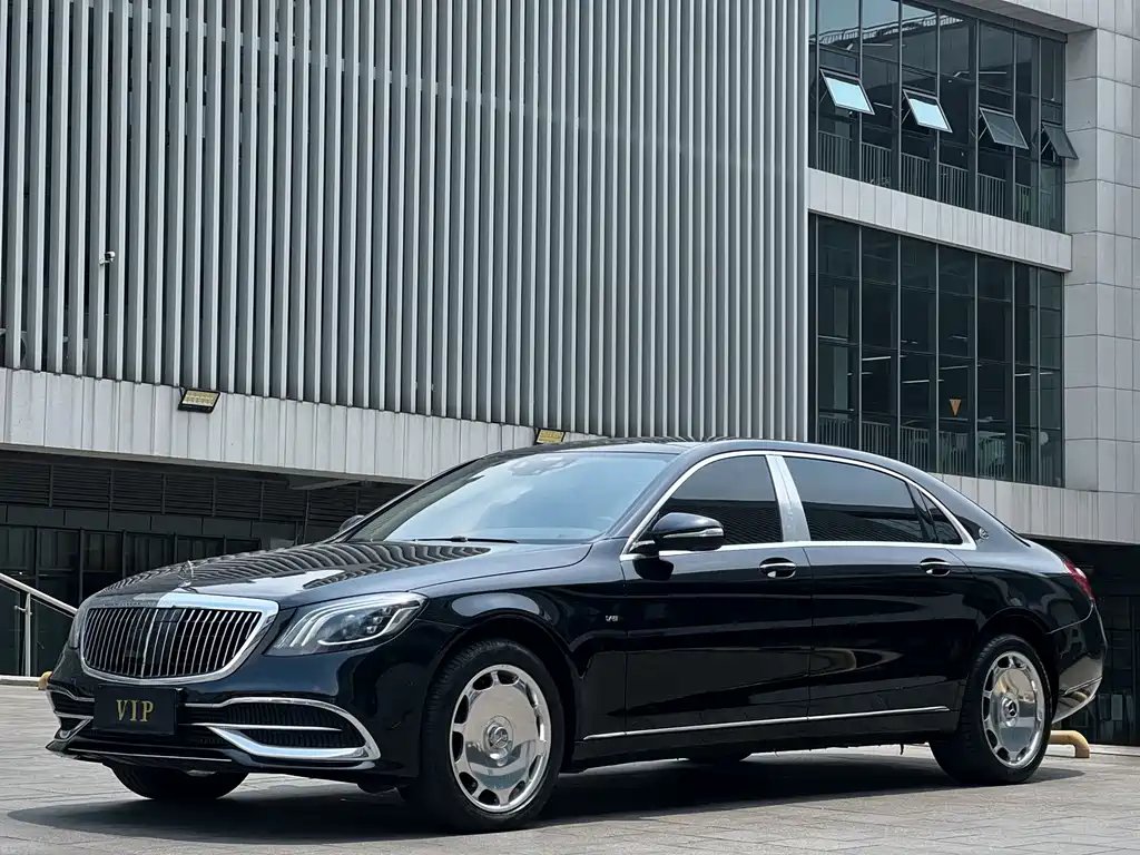 Mercedes-Benz S-Class 2017 — фото 1 из 5