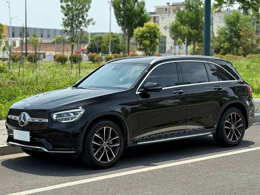 Mercedes-Benz GLC 2021 — фото 1 из 5