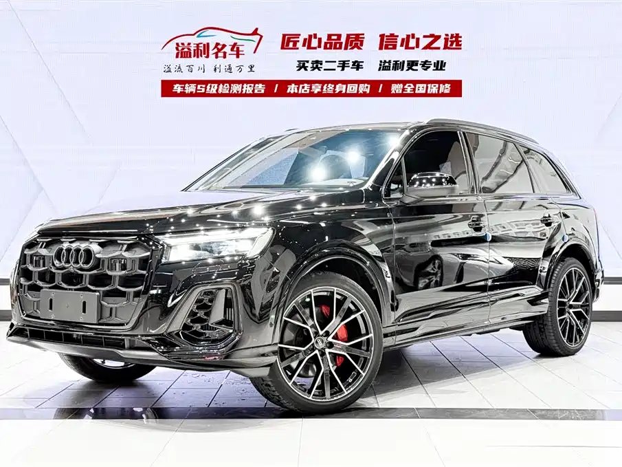 Audi Q7 2025 — фото 1 из 5
