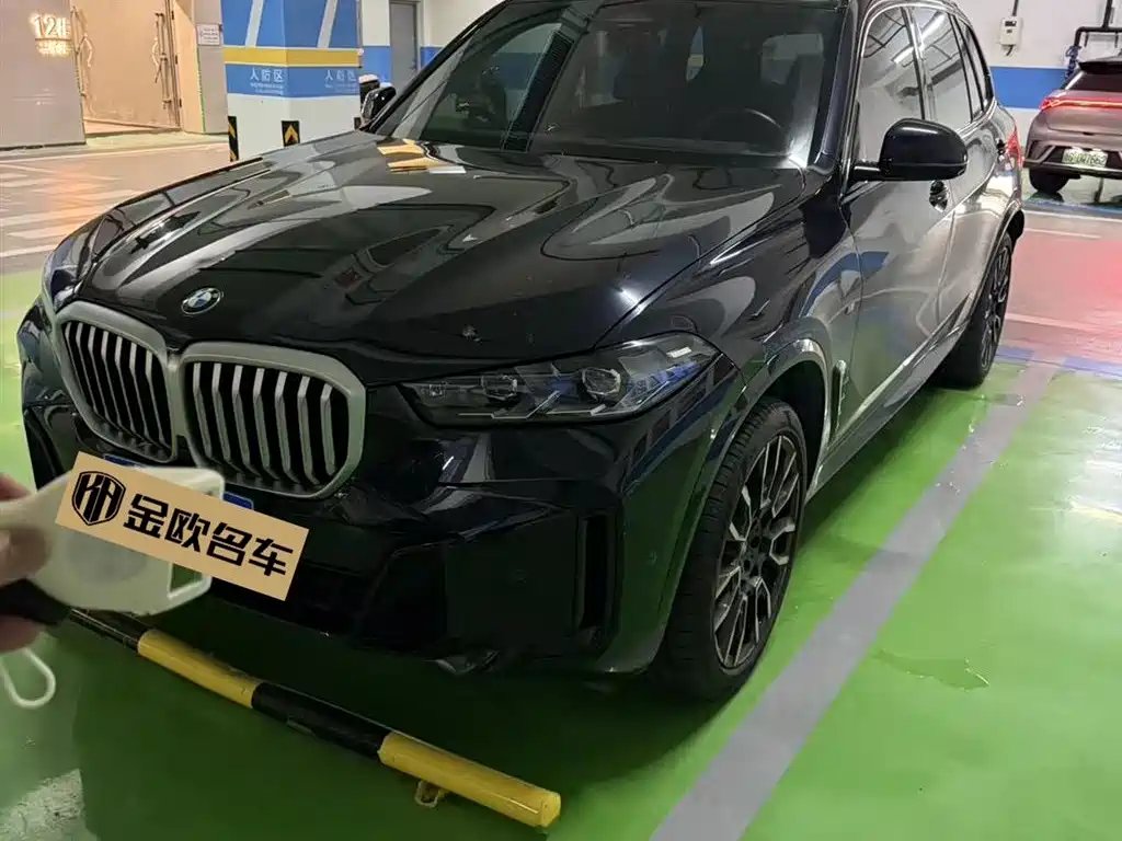 BMW X5 2025 — фото 1 из 5