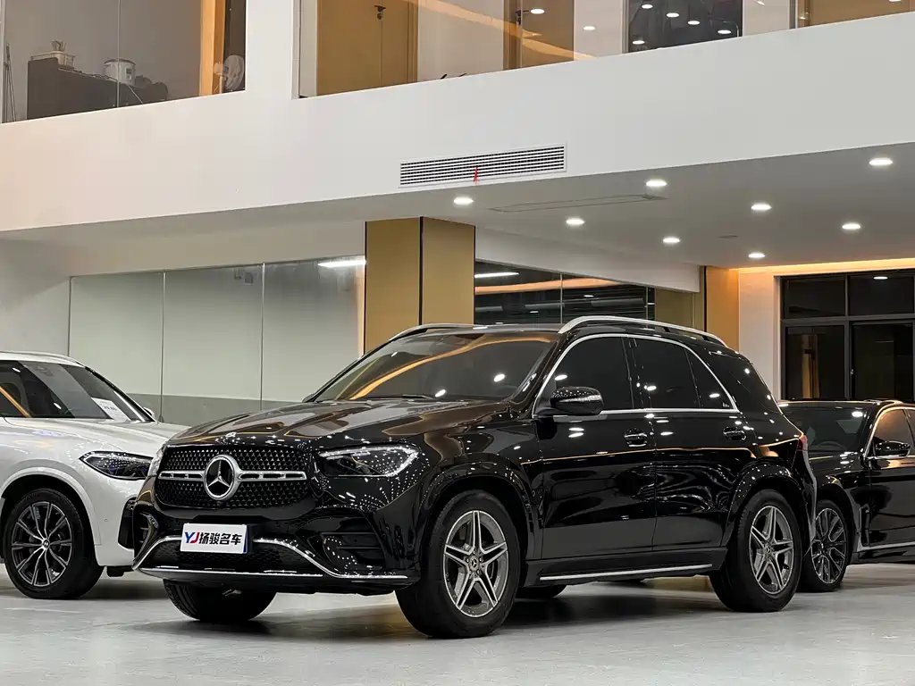 Mercedes-Benz Mercedes-BenzGLE(Import) 2023 — фото 1 из 5