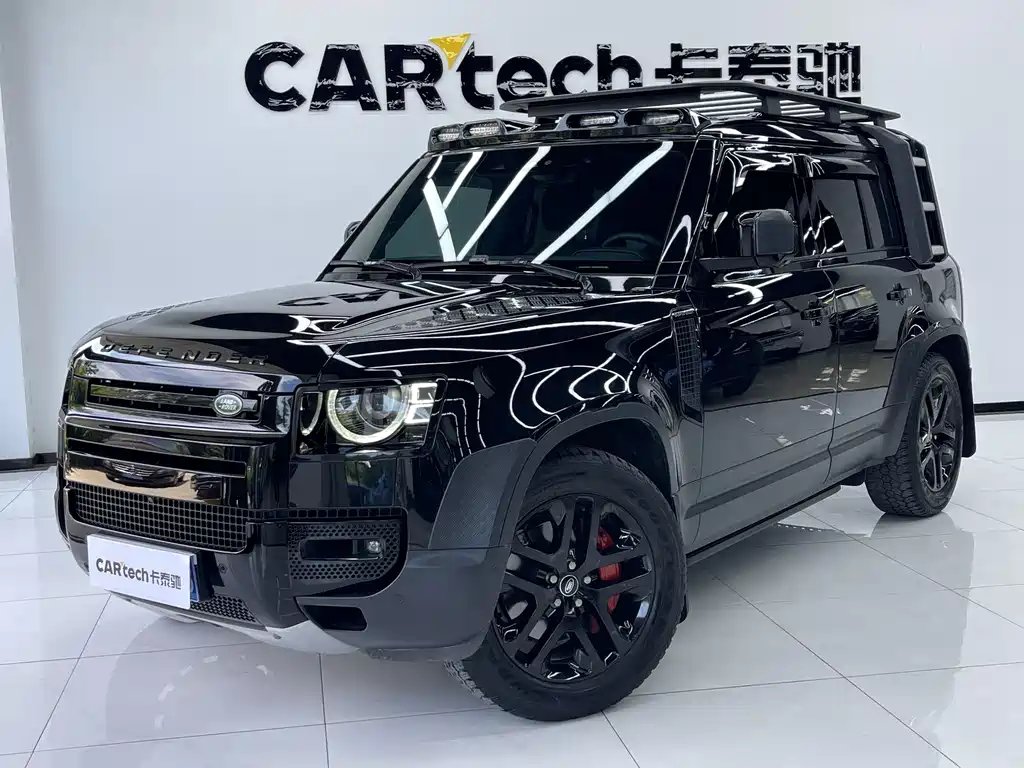 Land Rover Defender 2022 — фото 1 из 5