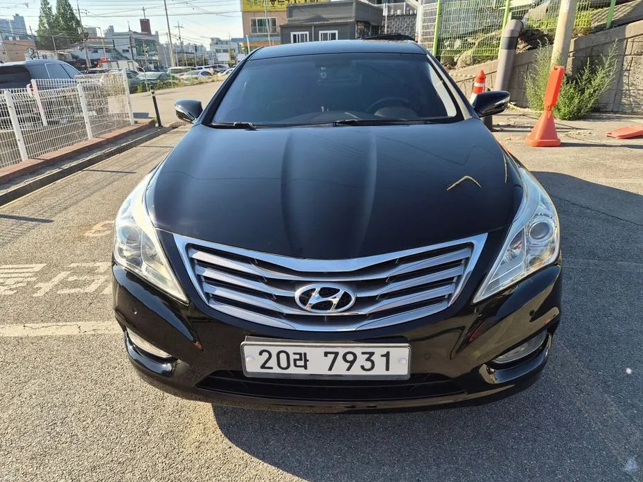 Hyundai Grandeur 2011 — фото 1 из 5