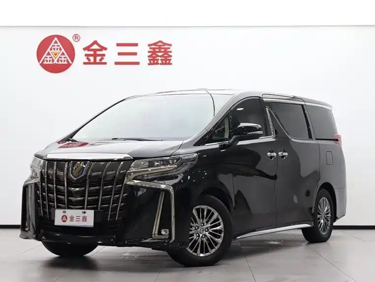 Toyota Alphard 2023 — фото 1 из 5