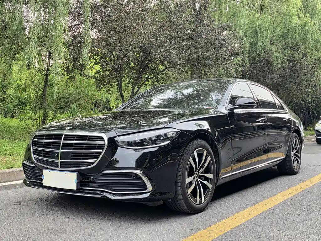 Mercedes-Benz S-Class 2022 — фото 1 из 5