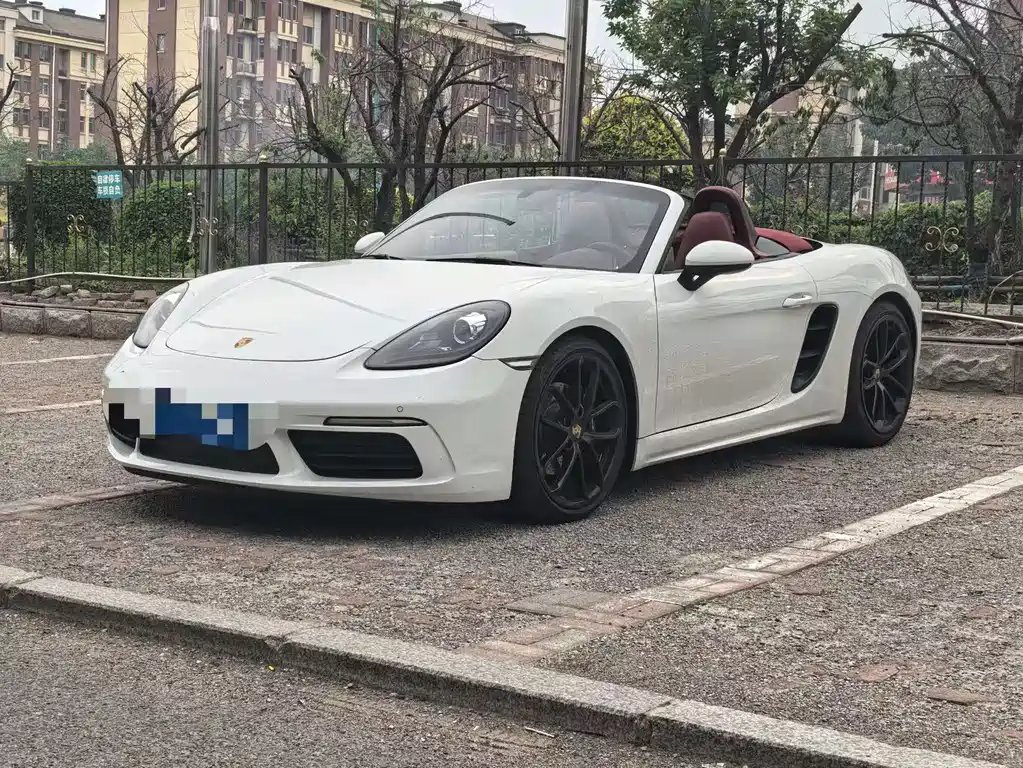 Porsche 718 2025 — фото 1 из 5