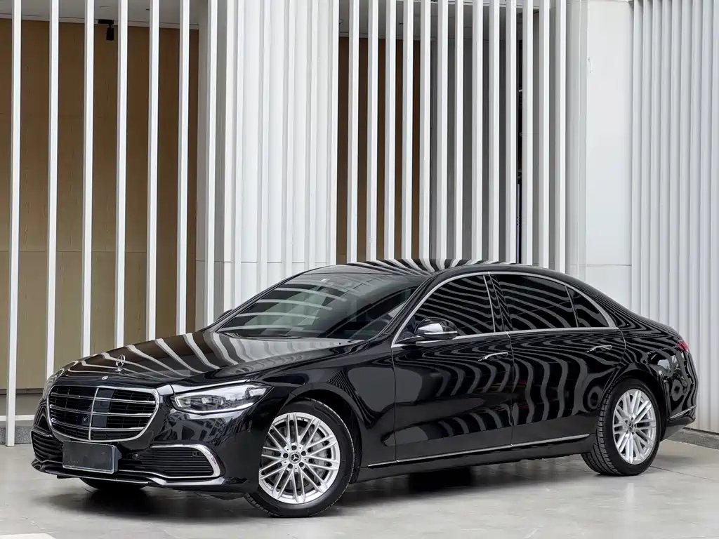 Mercedes-Benz S-Class 2023 — фото 1 из 5