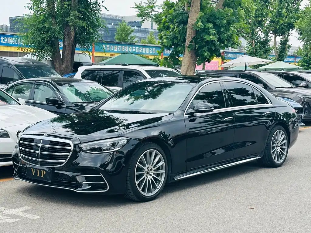 Mercedes-Benz S-Class 2021 — фото 1 из 5