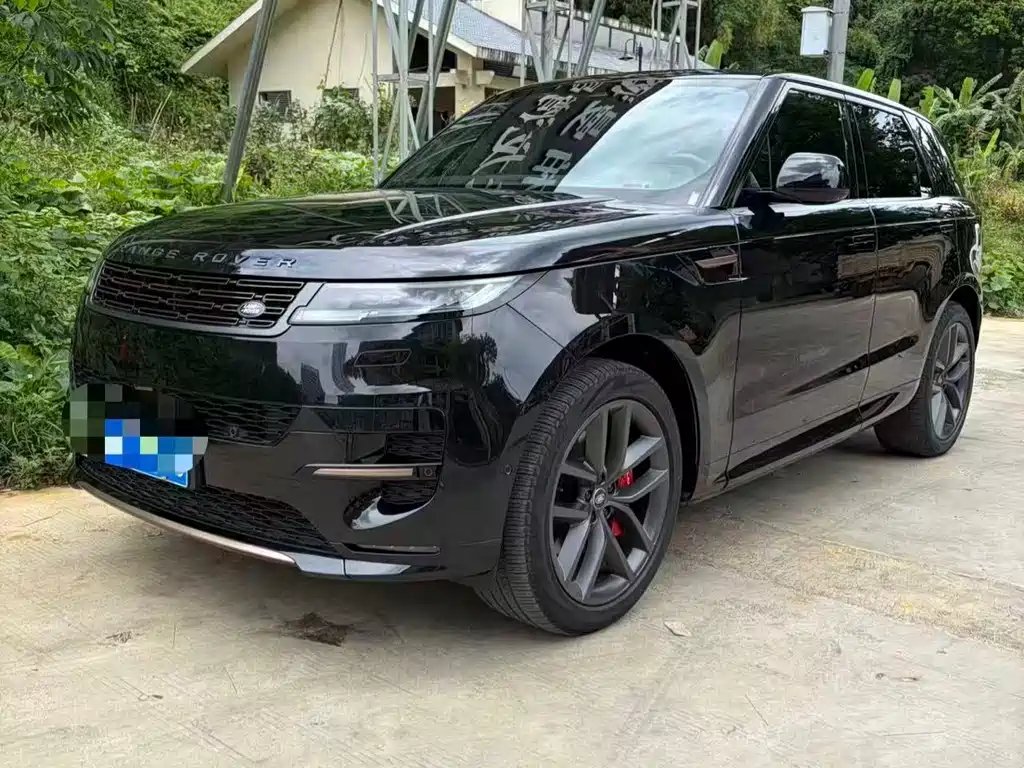 Land Rover Sport 2023 — фото 1 из 5