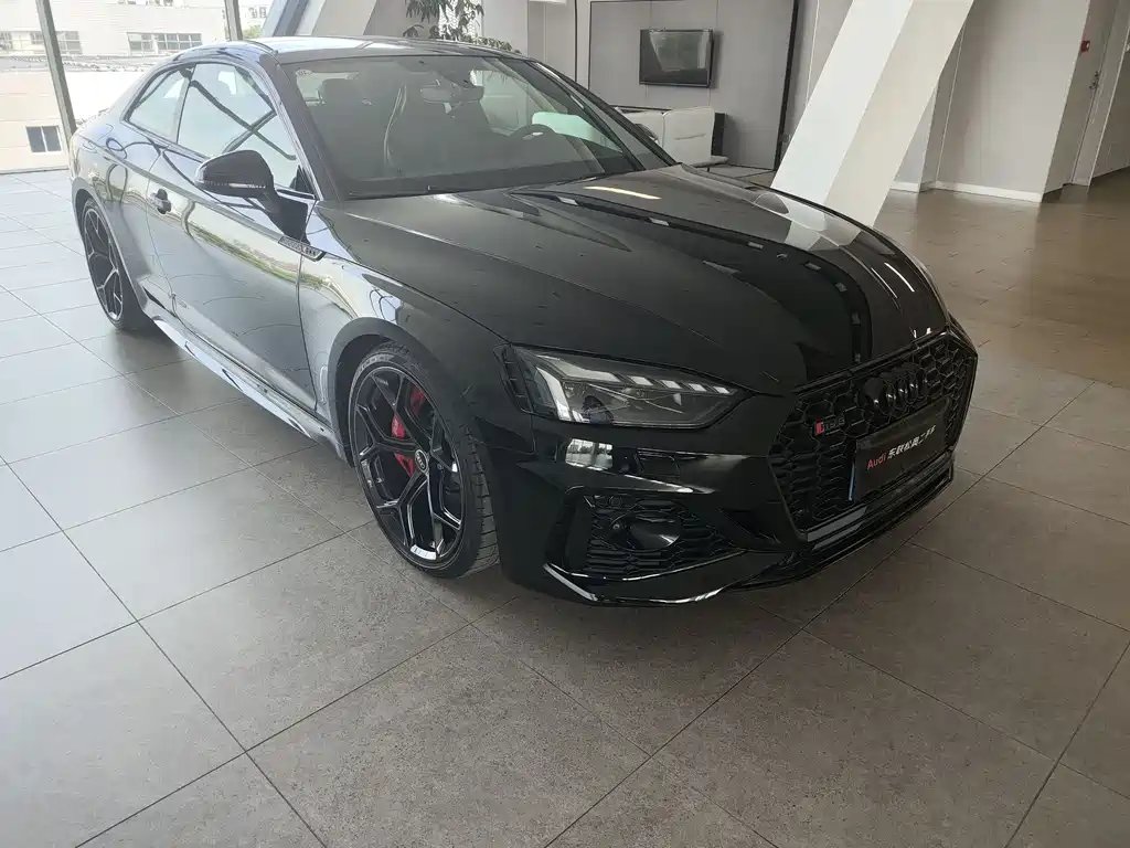Audi RS 5 2026 — фото 1 из 5