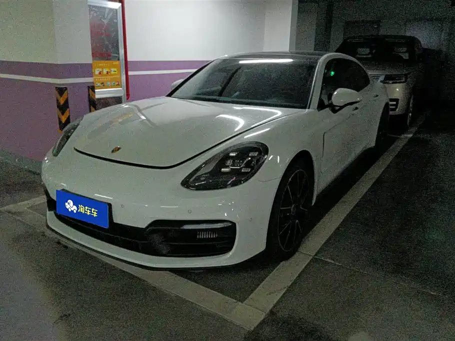 Porsche Panamera 2024 — фото 1 из 5