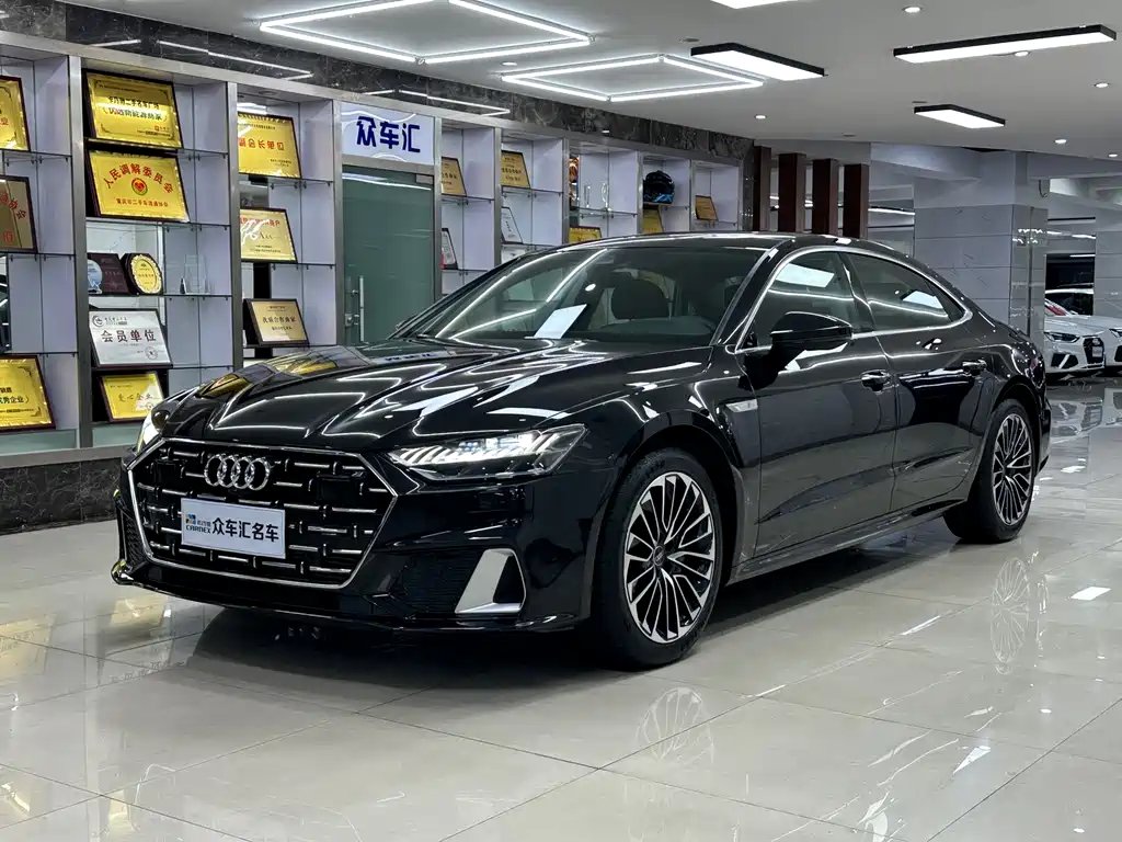 Audi A7L 2025 — фото 1 из 5
