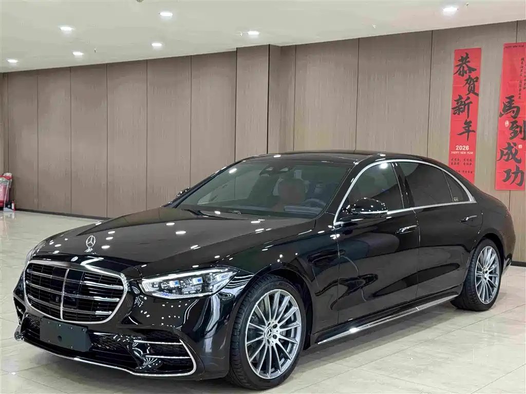 Mercedes-Benz S-Class 2024 — фото 1 из 5