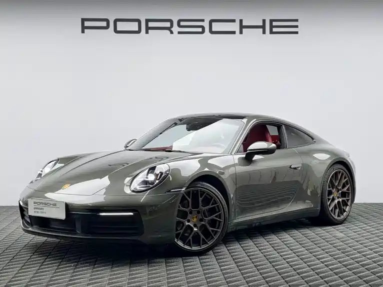 Porsche 911 2021 — фото 1 из 5