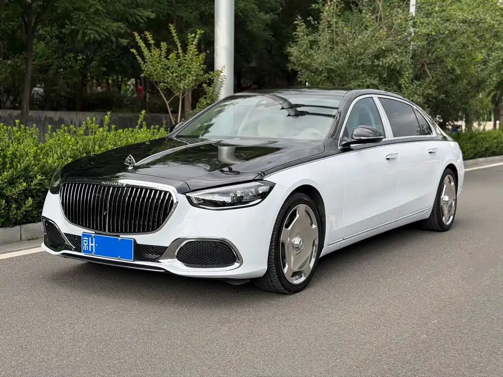 Mercedes-Benz S-Class 2024 — фото 1 из 5