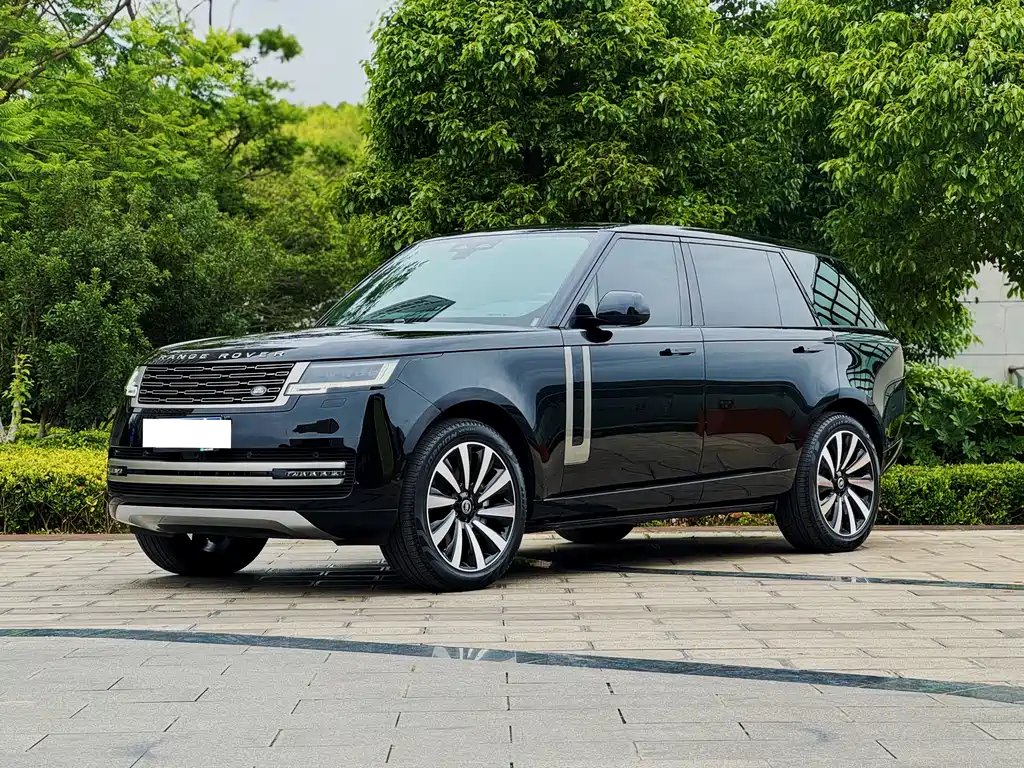 Land Rover Range Rover 2022 — фото 1 из 5