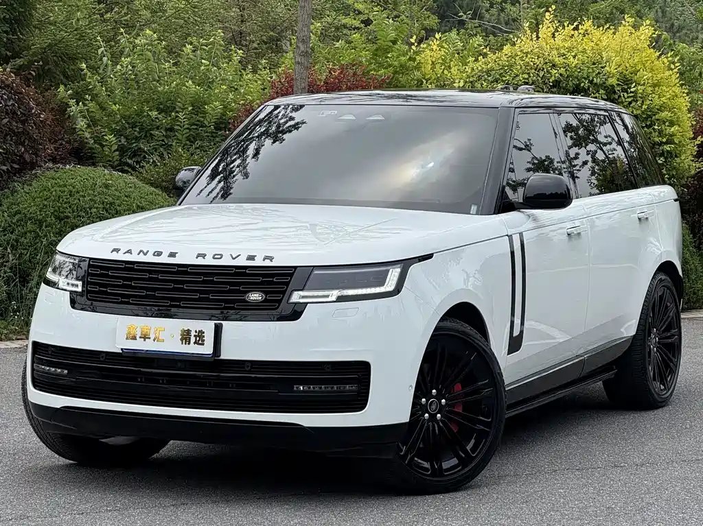 Land Rover Range Rover 2024 — фото 1 из 5