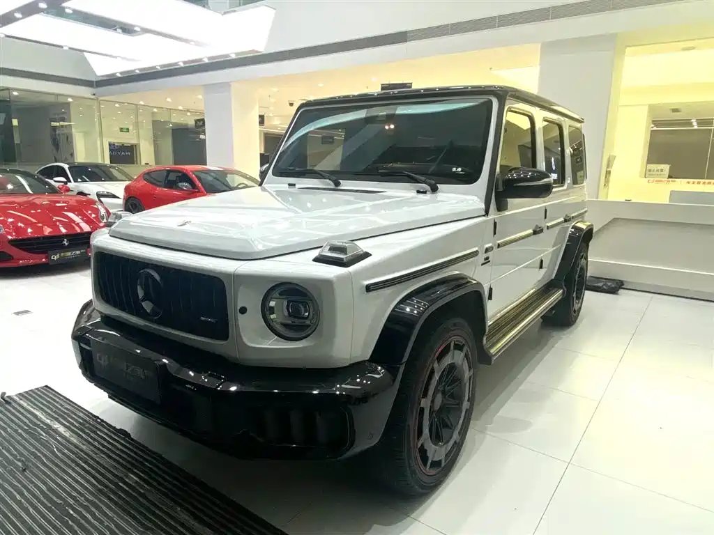 Mercedes-Benz G-Class 2019 — фото 1 из 5