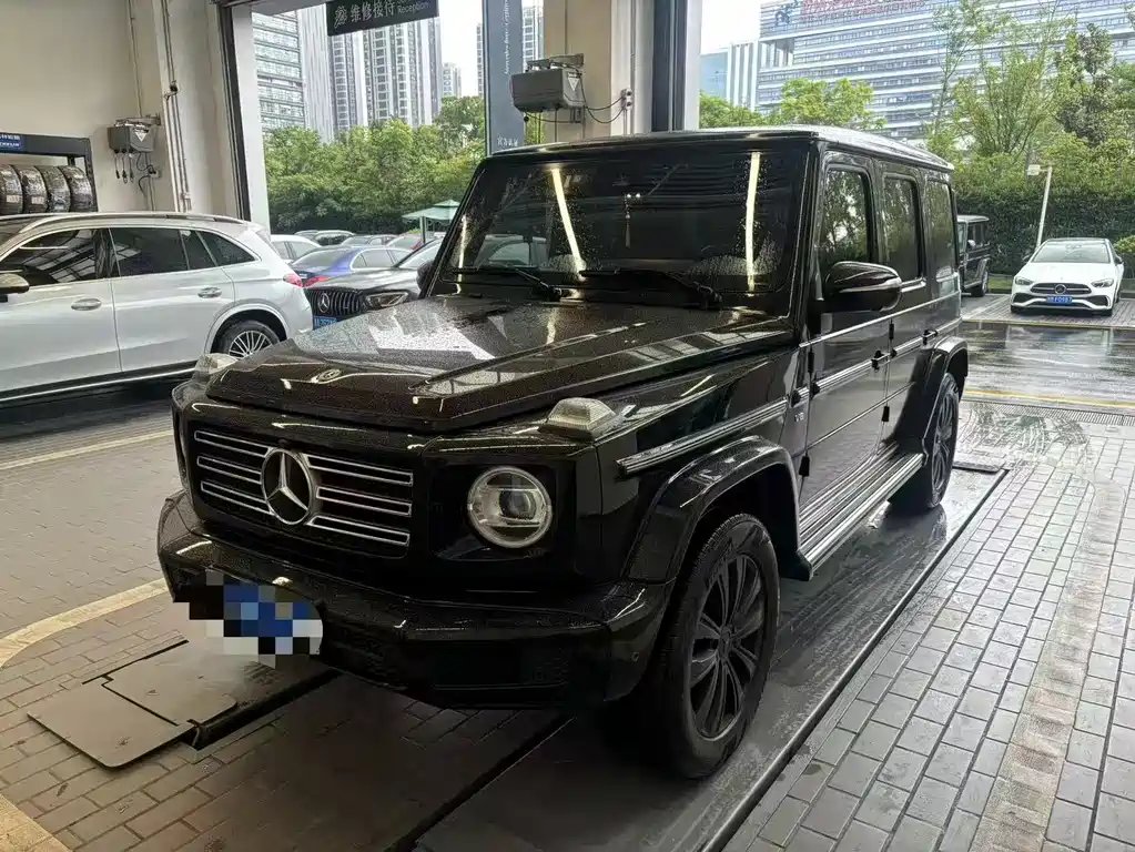 Mercedes-Benz G-Class 2023 — фото 1 из 5